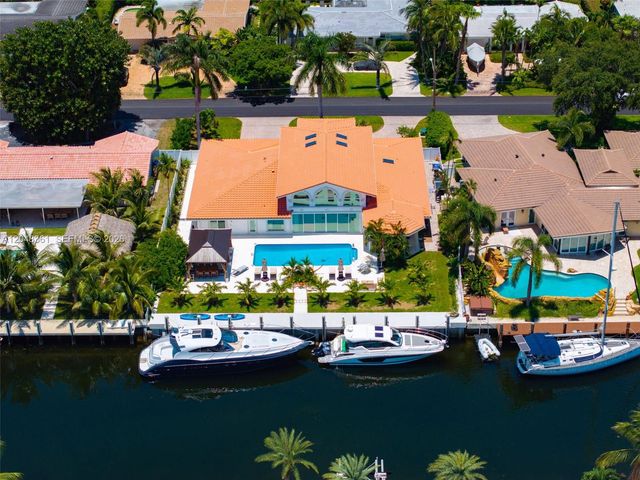 2770 NE 23rd Place, Pompano Beach, FL 33062