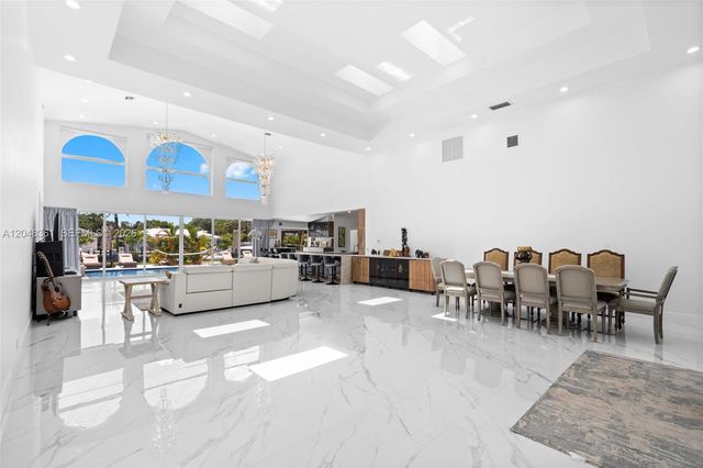 2770 NE 23rd Place, Pompano Beach, FL 33062
