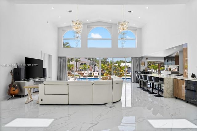 2770 NE 23rd Place, Pompano Beach, FL 33062