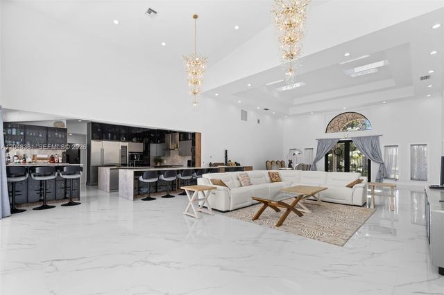 2770 NE 23rd Place, Pompano Beach, FL 33062