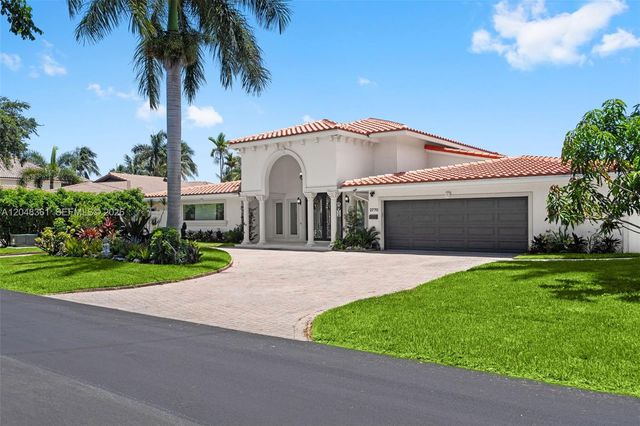 2770 NE 23rd Place, Pompano Beach, FL 33062