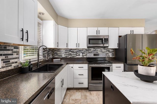 11005 CHESTERWOOD DR, Spotsylvania, VA 22553