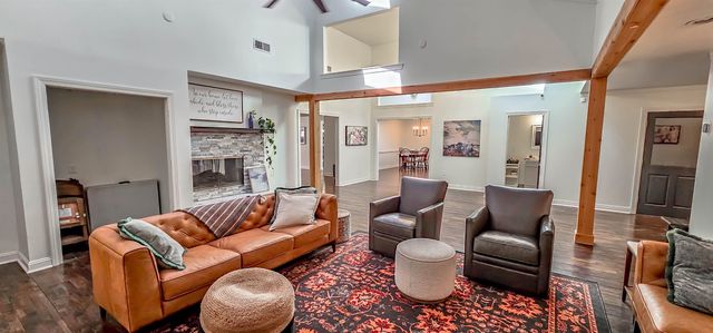 126 WOOD GROVE RD, Memphis, TN 38117