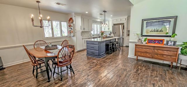 126 WOOD GROVE RD, Memphis, TN 38117