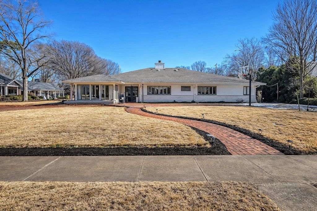 126 WOOD GROVE RD, Memphis, TN 38117