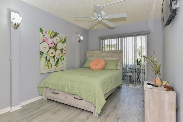 314 CHATHAM P, West Palm Beach, FL 33417