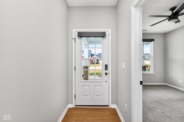 811 Stone Trace Court, Avon, IN 46123