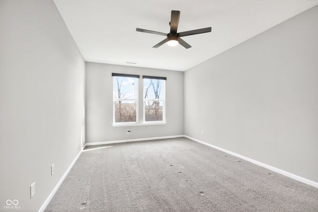 811 Stone Trace Court, Avon, IN 46123