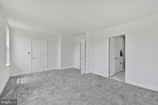 2400 W LAFAYETTE AVE, Baltimore, MD 21216