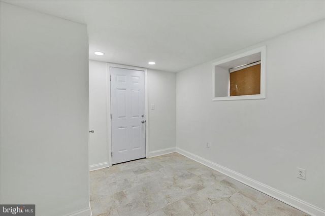 2400 W LAFAYETTE AVE, Baltimore, MD 21216