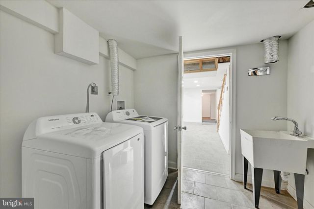 2400 W LAFAYETTE AVE, Baltimore, MD 21216