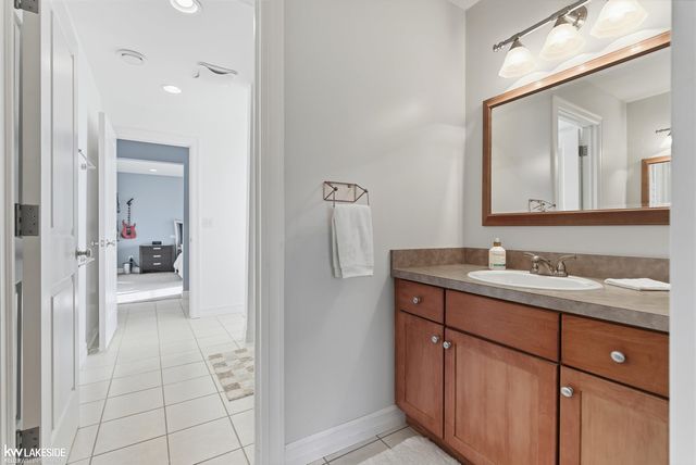 21901 31 Mile Road, Ray Twp, MI 48096