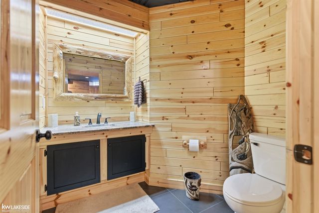 21901 31 Mile Road, Ray Twp, MI 48096