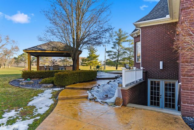 21901 31 Mile Road, Ray Twp, MI 48096