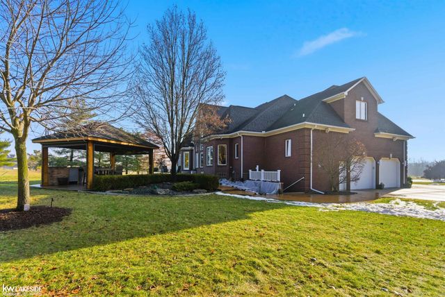 21901 31 Mile Road, Ray Twp, MI 48096