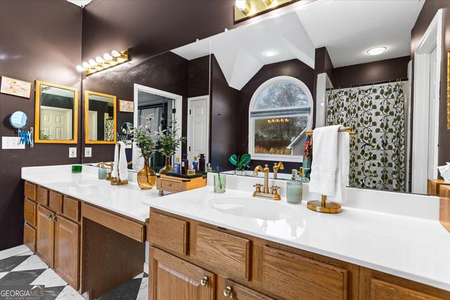 1677 Branch Creek Cove, Lawrenceville, GA 30043