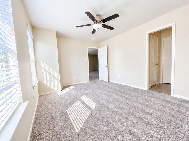 908 Azalea Pointe, League City, TX 77573