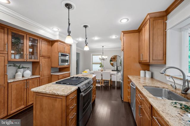 427 YORKSHIRE DR, Severna Park, MD 21146