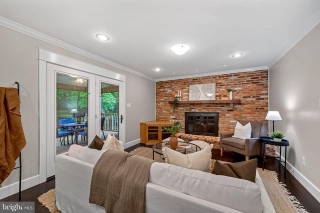 427 YORKSHIRE DR, Severna Park, MD 21146