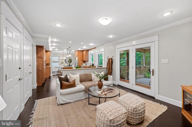 427 YORKSHIRE DR, Severna Park, MD 21146