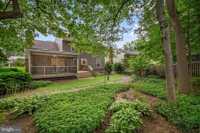 427 YORKSHIRE DR, Severna Park, MD 21146