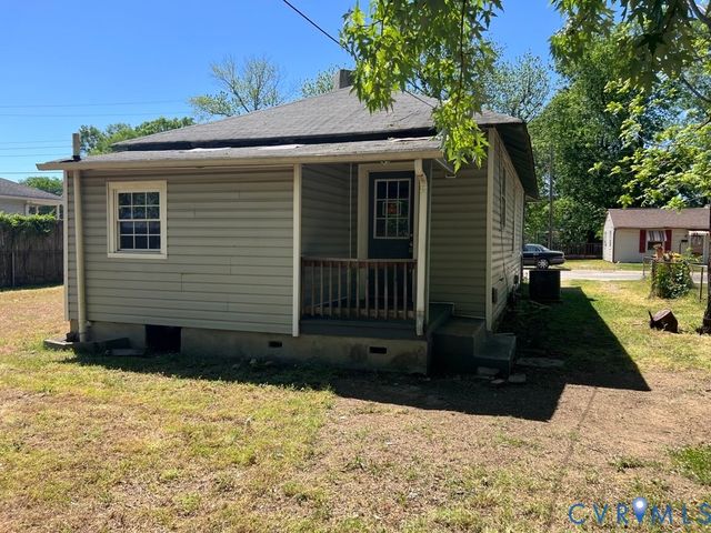 223 S 11th Ave, Hopewell, VA 23860