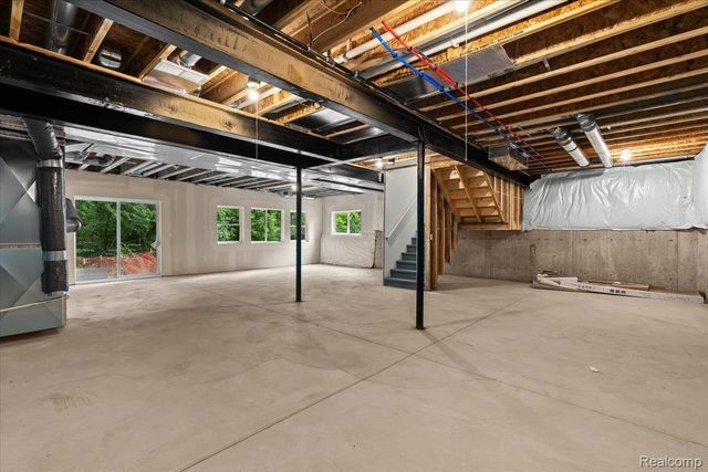 5179 WIMBLEDON Circle, Pittsfield Twp, MI 48108