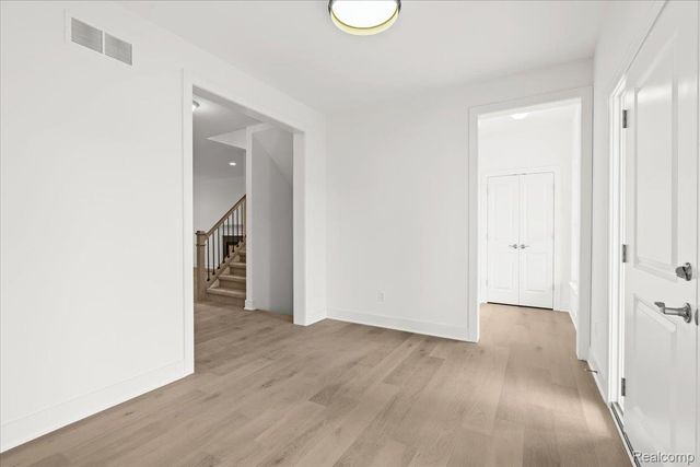 5179 WIMBLEDON Circle, Pittsfield Twp, MI 48108