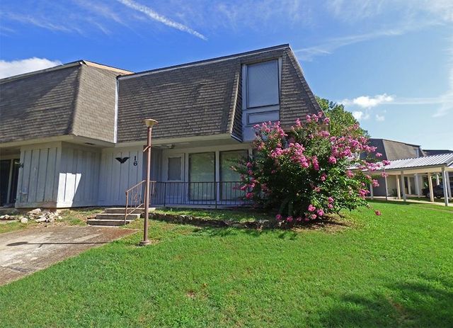 16 Annette Road, Cherokee Village, AR 72529