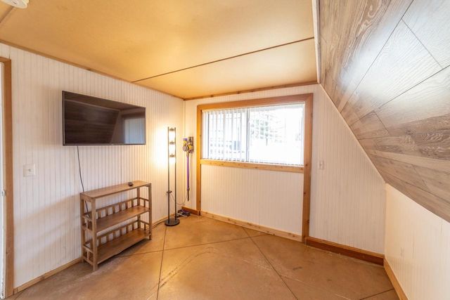 47 Lakeshore Drive, Montello, WI 53949