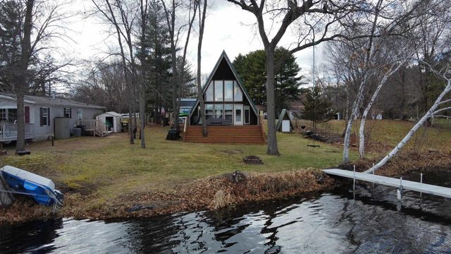 47 Lakeshore Drive, Montello, WI 53949