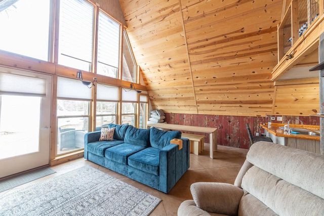 47 Lakeshore Drive, Montello, WI 53949