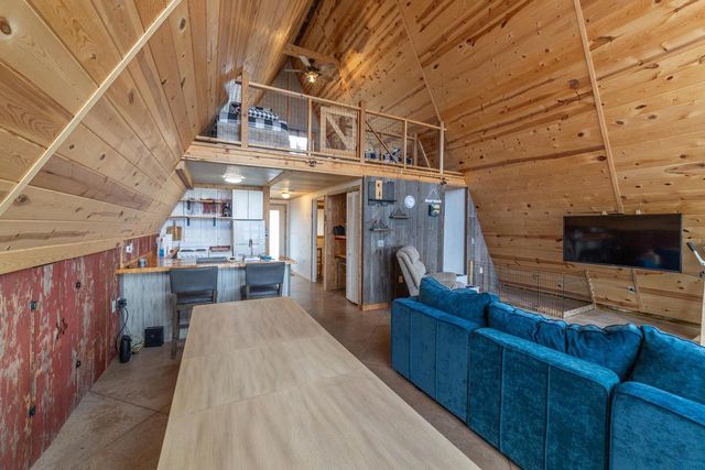 47 Lakeshore Drive, Montello, WI 53949