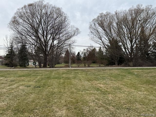 50285 7 Mile Road, Northville Township, MI 48167