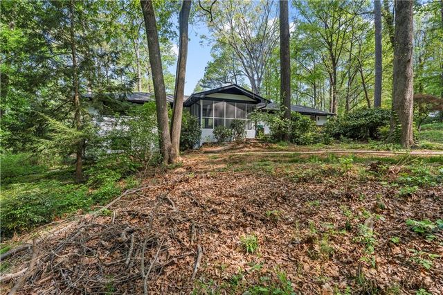 5253 Oxbow Road, Stone Mountain, GA 30087