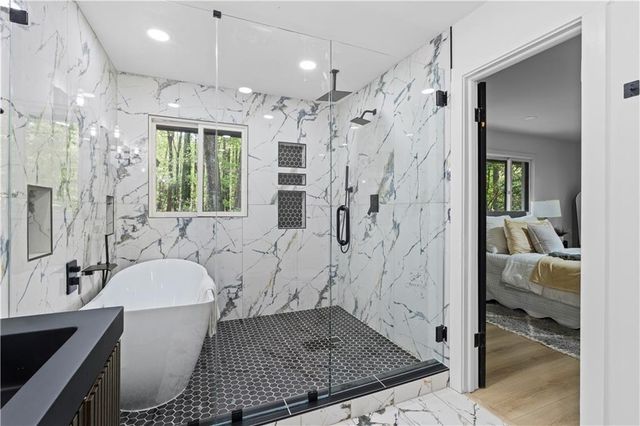 5253 Oxbow Road, Stone Mountain, GA 30087