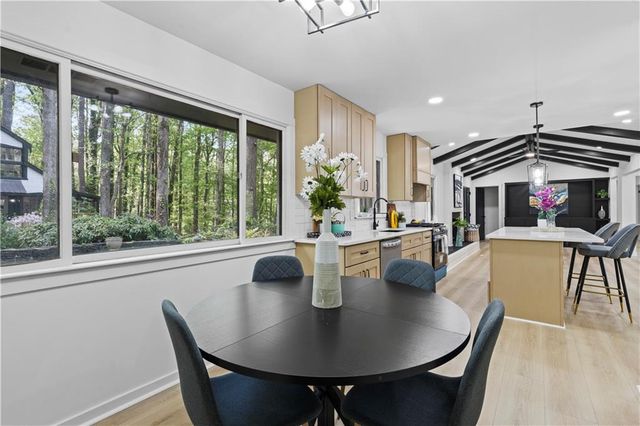 5253 Oxbow Road, Stone Mountain, GA 30087