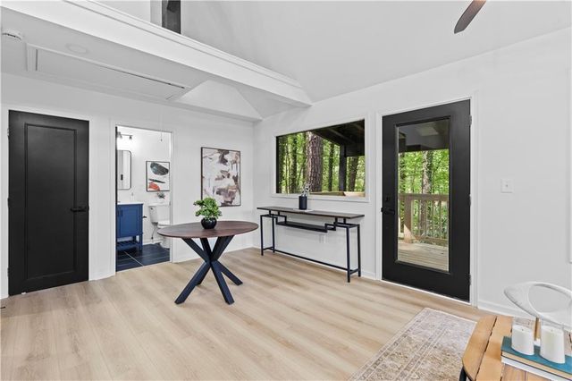 5253 Oxbow Road, Stone Mountain, GA 30087