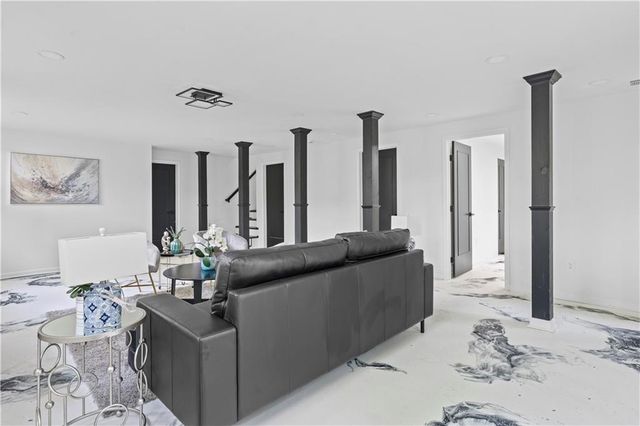 5253 Oxbow Road, Stone Mountain, GA 30087