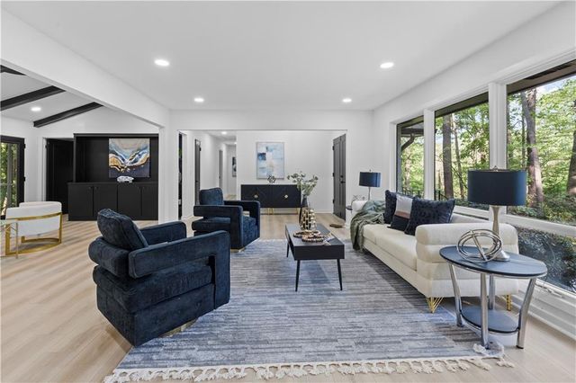 5253 Oxbow Road, Stone Mountain, GA 30087