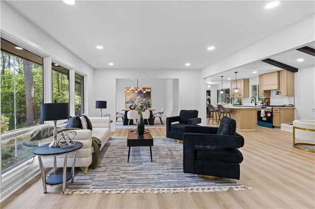 5253 Oxbow Road, Stone Mountain, GA 30087