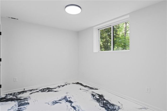 5253 Oxbow Road, Stone Mountain, GA 30087