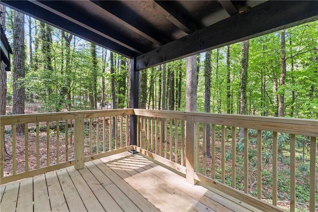 5253 Oxbow Road, Stone Mountain, GA 30087