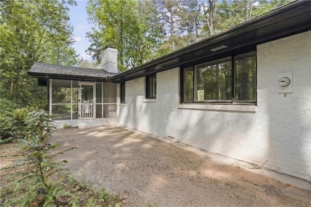5253 Oxbow Road, Stone Mountain, GA 30087