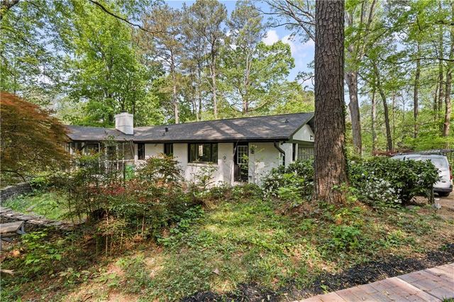 5253 Oxbow Road, Stone Mountain, GA 30087