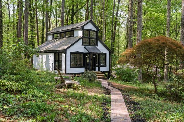 5253 Oxbow Road, Stone Mountain, GA 30087