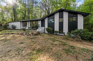 5253 Oxbow Road, Stone Mountain, GA 30087