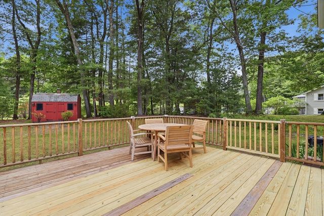 20 Biscayne Drive, Billerica, MA 01821