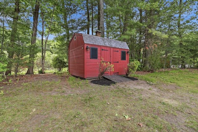 20 Biscayne Drive, Billerica, MA 01821