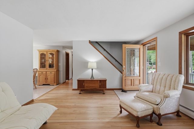 20 Biscayne Drive, Billerica, MA 01821